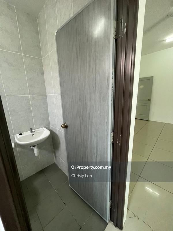 Rumah Teres 2-Tingkat untuk Dijual di Jalan Nada Alam, Mantin oleh Christy Loh - iProperty.com.my
