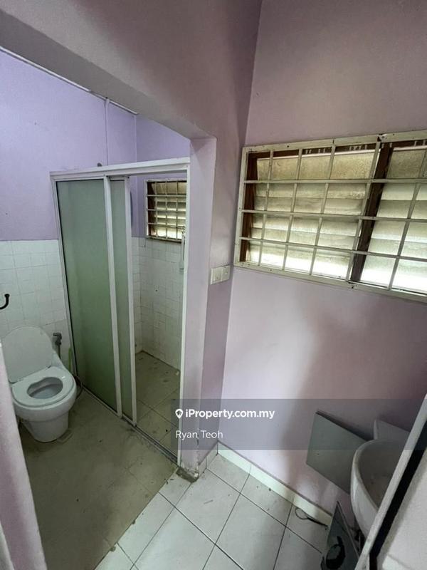 Rumah Berangkai 3 Tingkat untuk Dijual di Taman Daya, Kepong oleh Ryan Teoh - iProperty.com.my