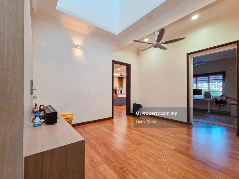 Rumah Berangkai 2 Tingkat untuk Dijual di Taman Tropika, Bangi oleh Hafiz Zubir - iProperty.com.my