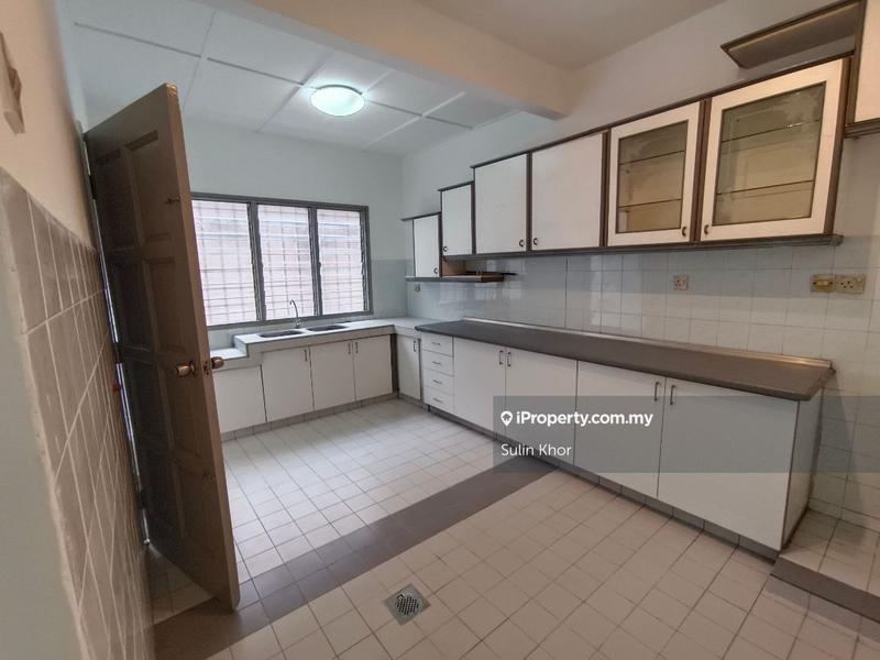 Rumah Teres 2-Tingkat untuk Dijual di Usj 2, Subang Jaya oleh Sulin Khor - iProperty.com.my