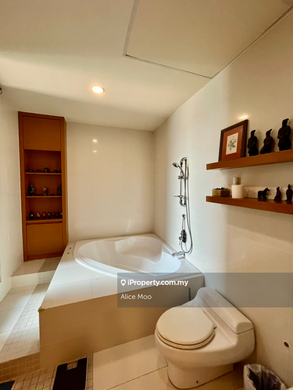 For Sale - Kiaramas Ayuria