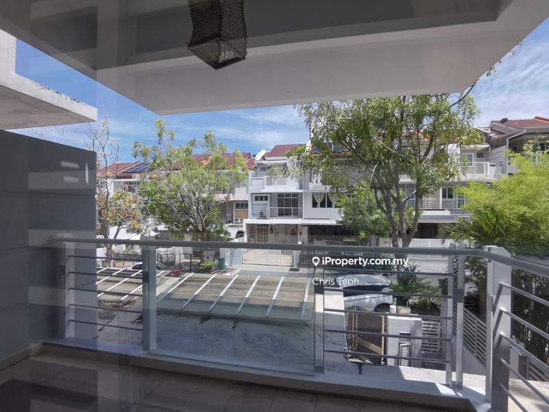 3-storey Terraced House for Sale in Bayan Lepas, Sungai Ara by Chris Teoh - iProperty.com.my