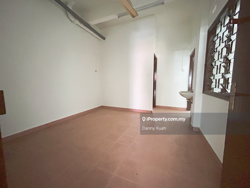 Rumah Teres 2-Tingkat untuk Dijual di Bukit Cina, Melaka City oleh Danny Kuah - iProperty.com.my