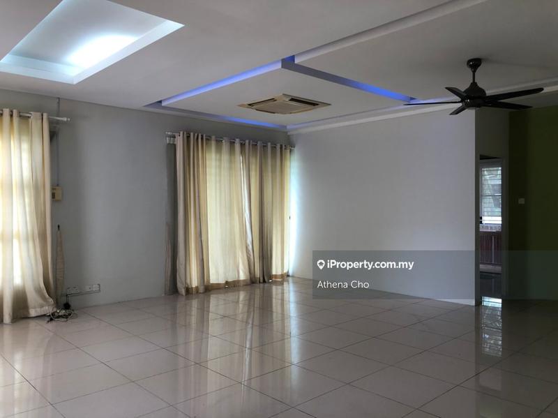 Rumah Teres 2.5-Tingkat untuk Dijual di Pajam, Nilai oleh Athena Cho - iProperty.com.my