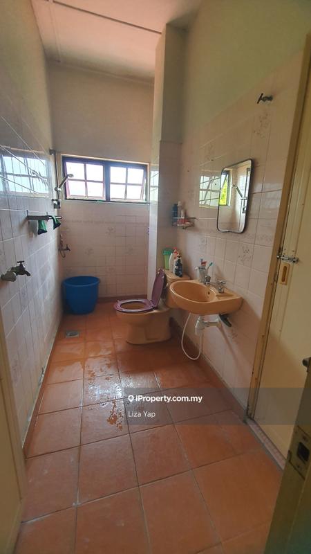 Bungalow House for Sale in Kelana Jaya, Petaling Jaya by Liza Yap - iProperty.com.my