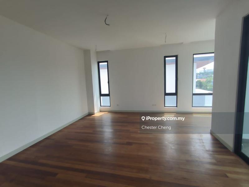 Bungalow House for Sale in Taman Overseas Union (Taman Oug), Jalan Klang Lama (Old Klang Road) by Chester Cheng - iProperty.com.my