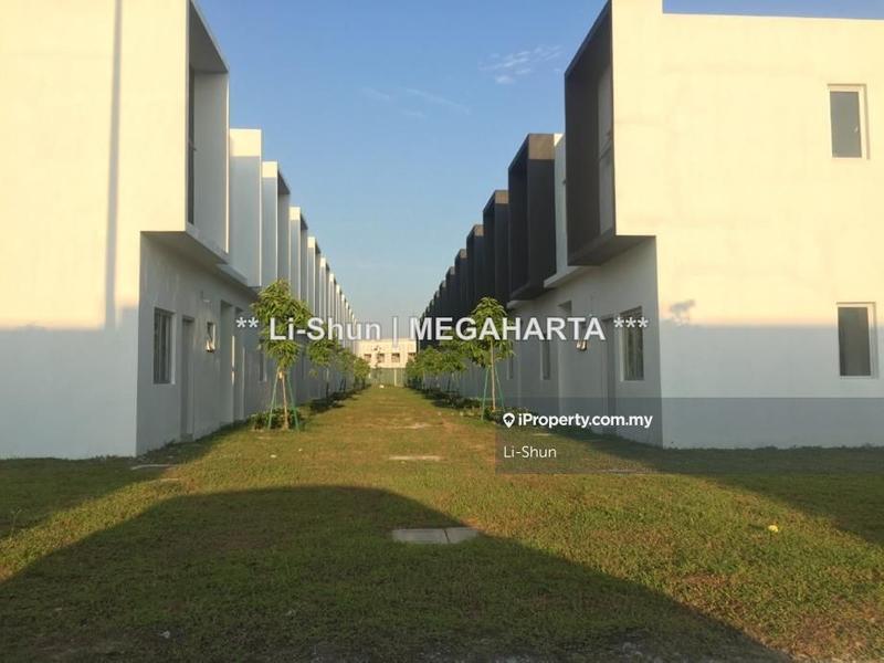 2-storey Terraced House for Rent in CyberSouth GreenCasa Casa Green, Dengkil by Li-Shun - iProperty.com.my