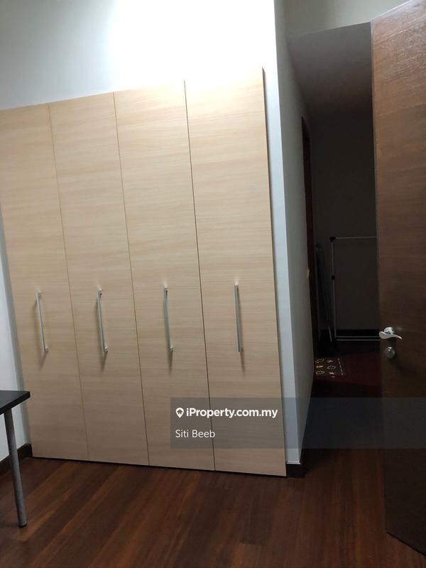 Condominium for Sale in Hampshire Residences by Siti Beeb - iProperty.com.my