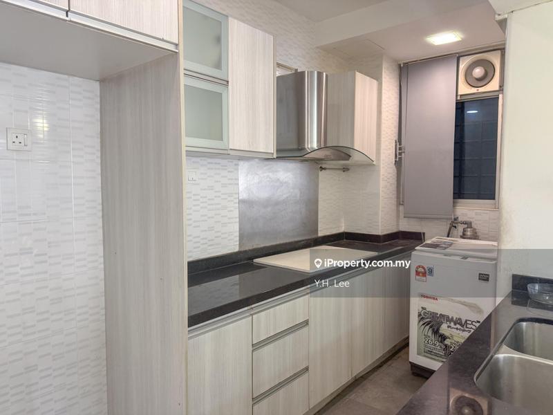 Kediaman Servis untuk Dijual di Beverly Tower @ Plaza Medan Putra oleh Y.H. Lee - iProperty.com.my