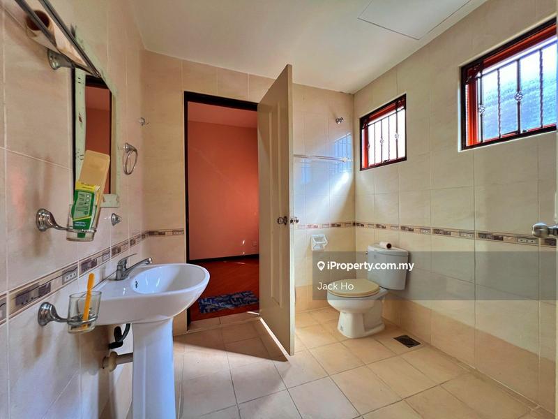 Rumah Berkembar untuk Dijual di UEP Subang Jaya, Subang Jaya oleh Jack Ho - iProperty.com.my