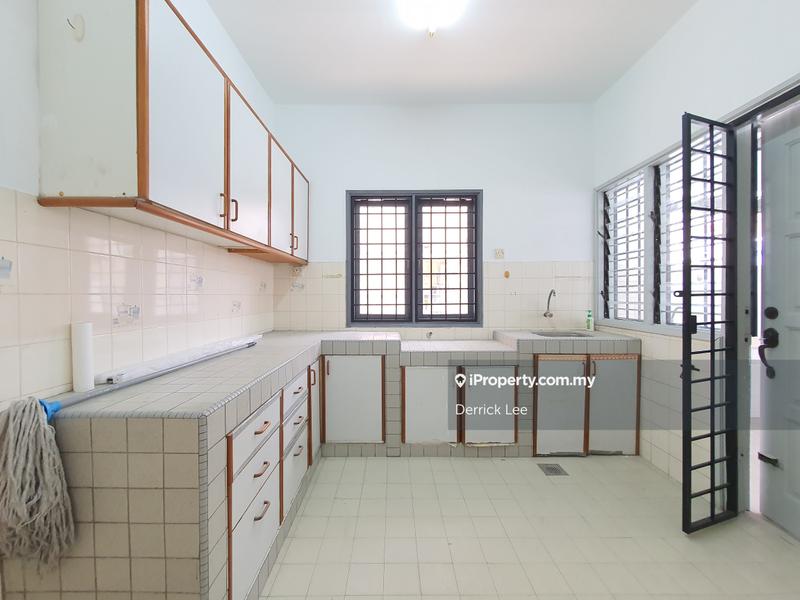 Rumah Berangkai 2 Tingkat untuk Dijual di Usj 2, Subang Jaya oleh Derrick Lee - iProperty.com.my