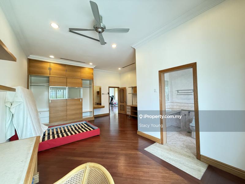 Bungalow House for Sale in Country Heights, Kajang by Stacy Young - iProperty.com.my