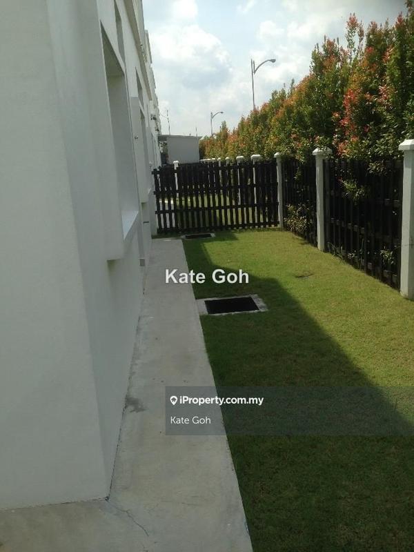 Semi-Detached House for Rent in Perdana Lakeview East, Cyberjaya by Kate Goh - iProperty.com.my
