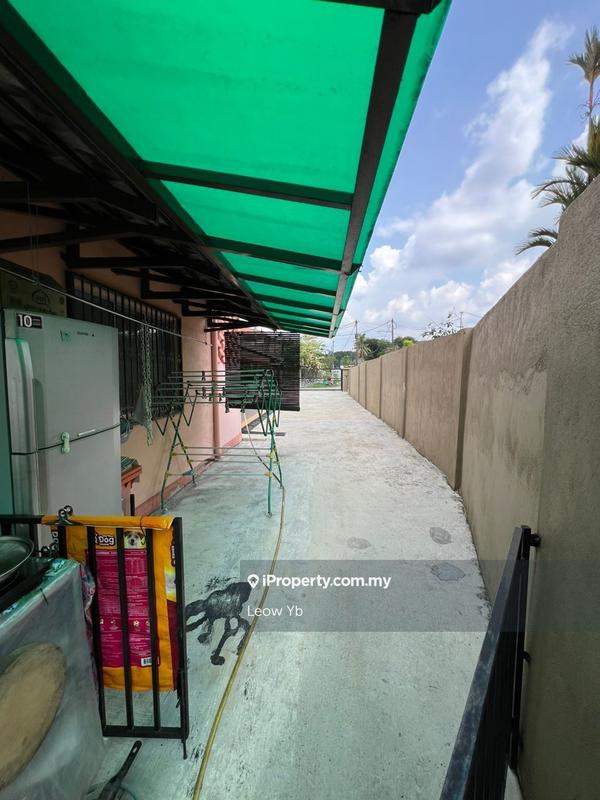 Bungalow House untuk Dijual di Seksyen 6, Petaling Jaya oleh Leow Yb - iProperty.com.my