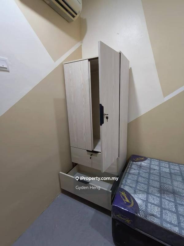 Rumah Berkembar untuk Dijual di Taman Pelangi, Johor Bahru oleh Gyden Heng - iProperty.com.my