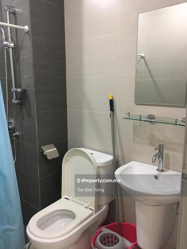 Kediaman Servis untuk Dijual di Cybersquare oleh Tee Bee Yong - iProperty.com.my