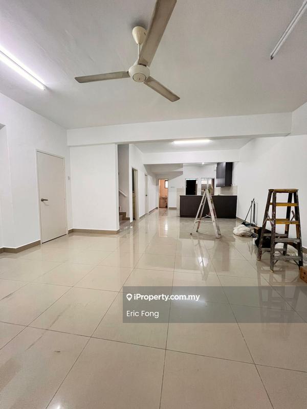 Rumah Bandar untuk Disewa di Bandar Sri Permaisuri, Cheras oleh Eric Fong - Living Room - iProperty.com.my