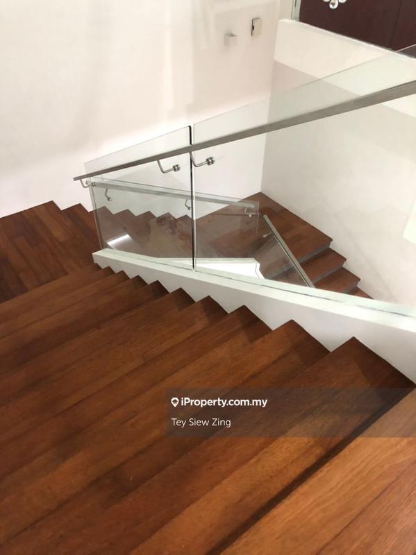 Rumah Berkembar untuk Dijual di Taman Bukit Serdang, Seri Kembangan oleh Tey Siew Zing - iProperty.com.my