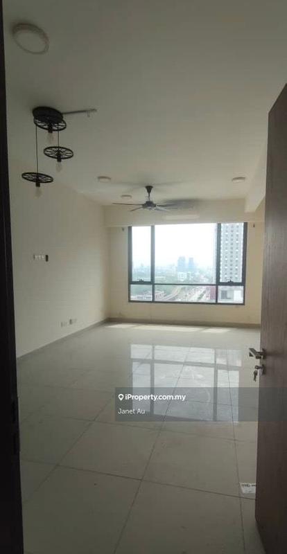 Service Residence for Sale in Flexis @ One South by Janet Au - iProperty.com.my