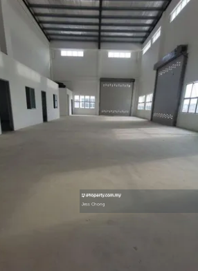 Kilang Teres untuk Dijual di Taman Putra Permai, Seri Kembangan oleh Jess Chong - iProperty.com.my