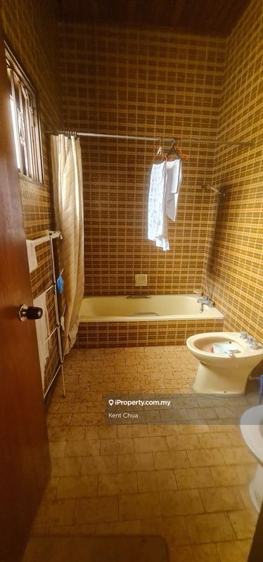 Bungalow House for Sale in Federal Hill, Bangsar by Kent Chua - iProperty.com.my