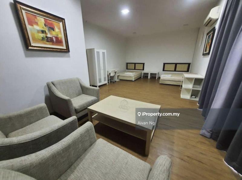 Rumah Berkembar untuk Dijual di Taman Bukit Suria, Cheras oleh Aivan Ng - iProperty.com.my