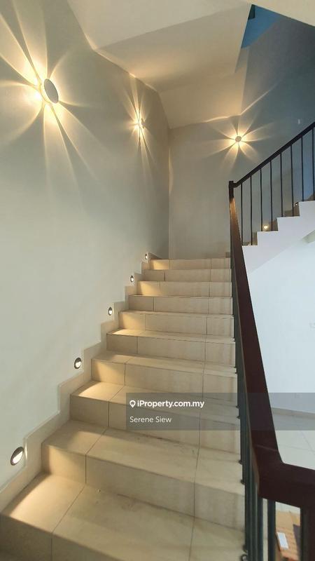 Rumah Berangkai 3 Tingkat untuk Dijual di Taman Putra Prima, Puchong oleh Serene Siew - iProperty.com.my