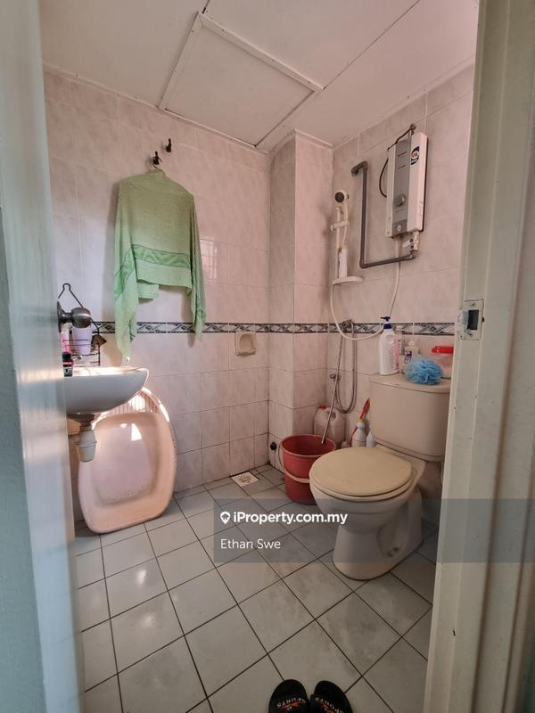 Townhouse for Sale in Taman Lagenda Mas Townhouse, Cheras by Ethan Swe - iProperty.com.my