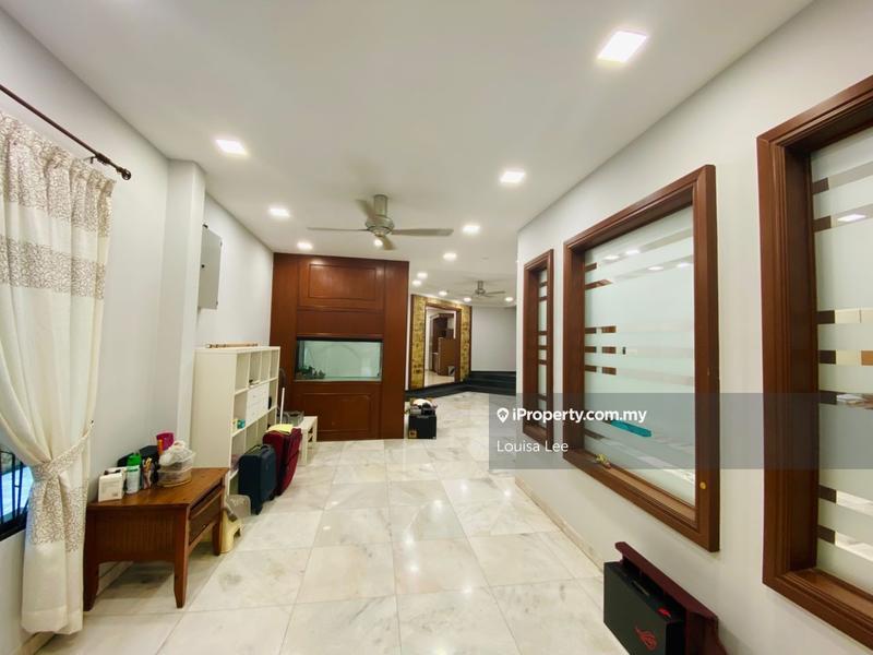 Semi-Detached House for Sale in Kota Kemuning, Shah Alam by Louisa Lee - iProperty.com.my