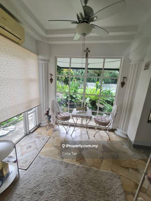 Rumah Berangkai 2 Tingkat untuk Dijual di Usj 11, Subang Jaya oleh Celia Tan - iProperty.com.my