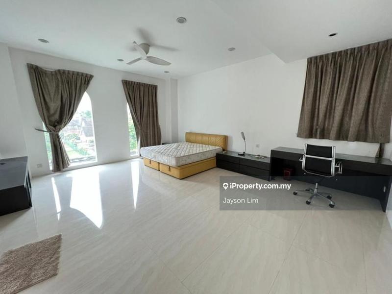 Bungalow House for Sale in Straits View, Johor Bahru by Jayson Lim - iProperty.com.my