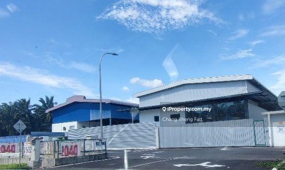 Tanah Perindustrian untuk Dijual di Kampung Teluk Mengkuang, Telok Panglima Garang oleh Chang Kheng Fatt - iProperty.com.my
