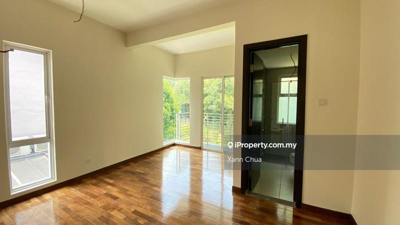 Banglo untuk Dijual di Taman Equine, Seri Kembangan oleh Xann Chua - iProperty.com.my