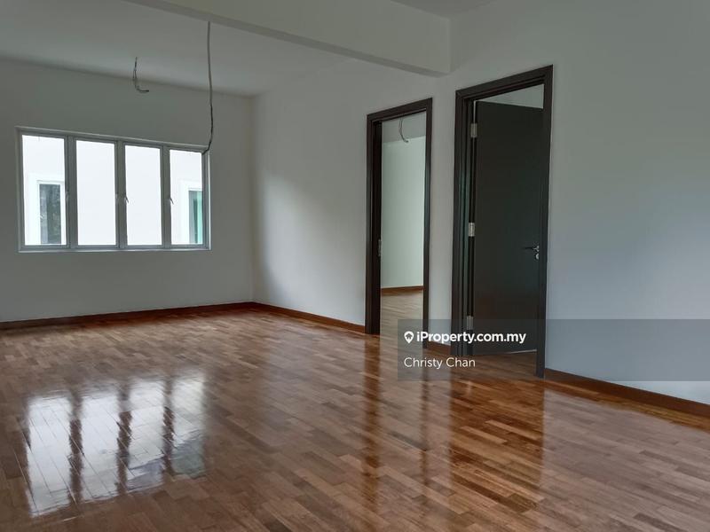 Bungalow House untuk Dijual di Taman Equine, Seri Kembangan oleh Christy Chan - iProperty.com.my
