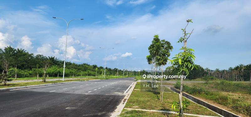 For Sale - Bandar Enstek ,Bandar Baru Enstek, Nilai