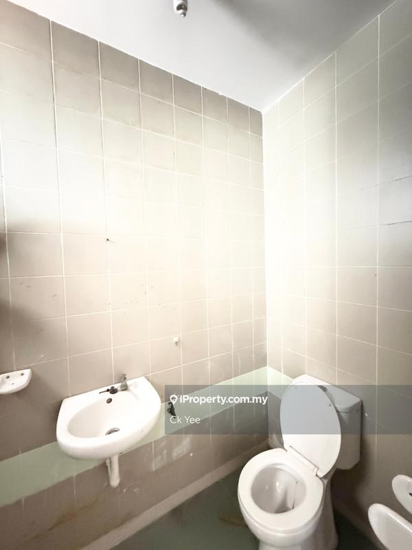 3-storey Terraced House for Sale in Taman Esplanad, Bukit Jalil by Ck Yee - iProperty.com.my