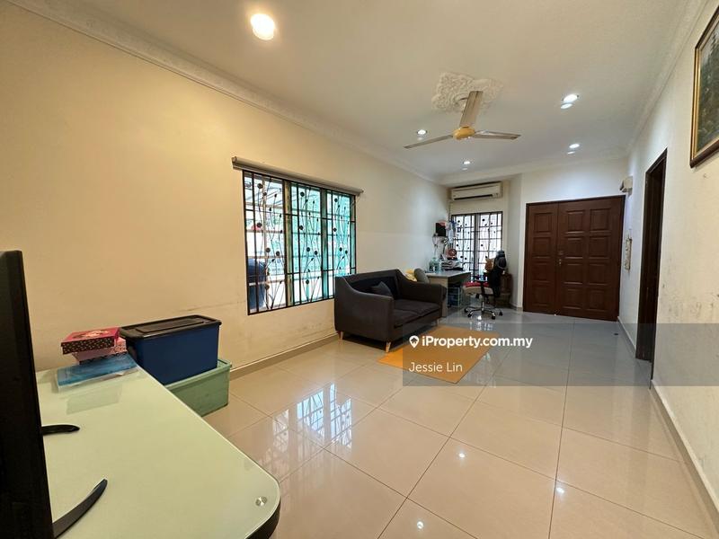 1-storey Terraced House untuk Dijual di Seksyen 1, Petaling Jaya oleh Jessie Lin - iProperty.com.my