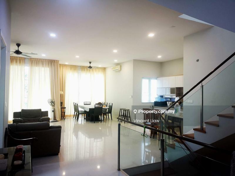 Bungalow House for Sale in Sunway Rymba Hills, Kota Damansara by Vincent Liaw - Living Room - iProperty.com.my