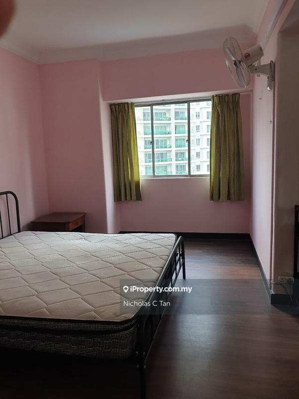 Condominium for Sale in Pantai Panorama Condominiums by Nicholas C Tan - iProperty.com.my