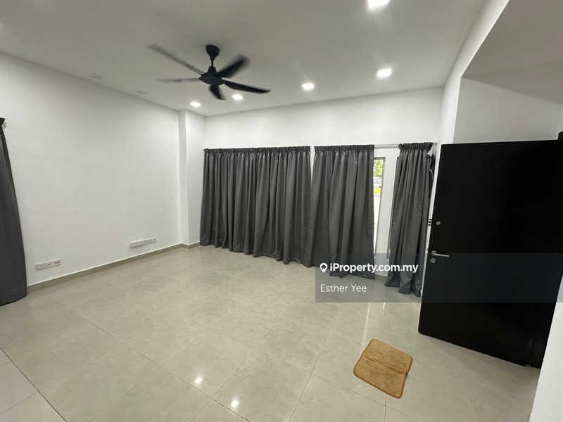 Rumah Berangkai 2.5 Tingkat untuk Dijual di Valencia, Sungai Buloh oleh Esther Yee - iProperty.com.my