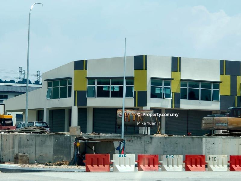 Shop for Sale in Saujana Utama, Puncak Alam by Mike Yuen - iProperty.com.my