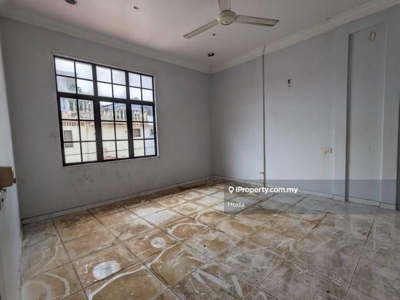 Bungalow House for Sale in Taman Seaview, Port Dickson by Huda - iProperty.com.my