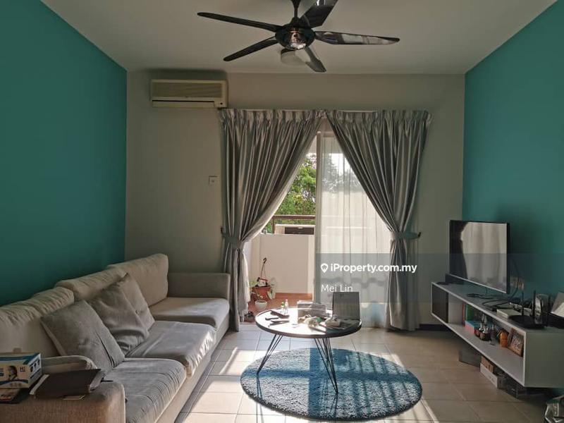 For Sale - Paradesa Tropica