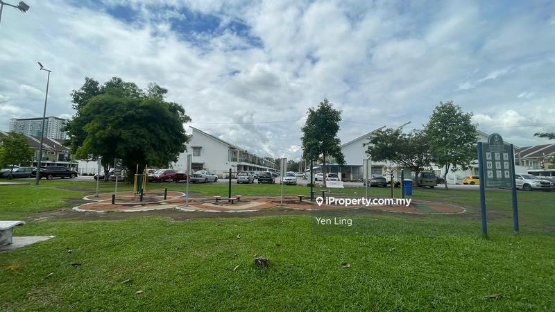 Townhouse for Sale in Bandar Saujana Putra, Tanjong Duabelas by Yen Ling - iProperty.com.my