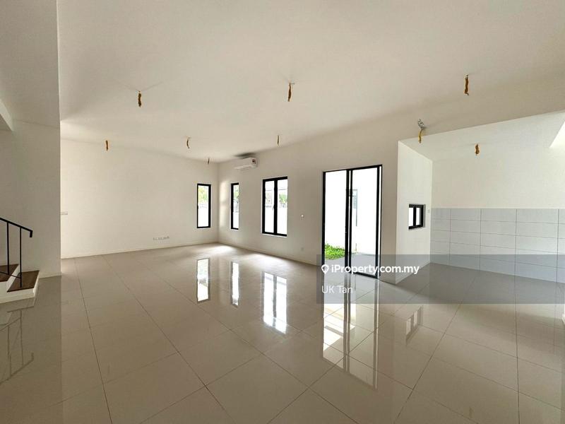 Semi-Detached House for Sale in Bandar Tropicana Aman, Telok Panglima Garang by UK Tan - iProperty.com.my