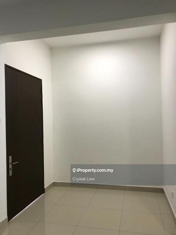 Condominium for Sale in Lake Point Residence by Crystal Low - iProperty.com.my