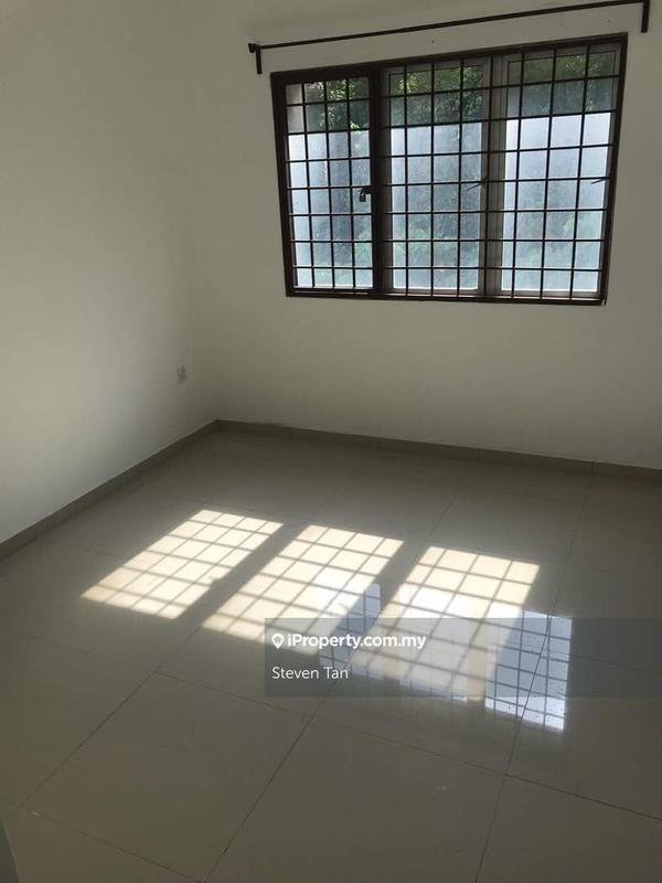 Pangsapuri untuk Dijual di Flora Damansara Apartment oleh Steven Tan - iProperty.com.my