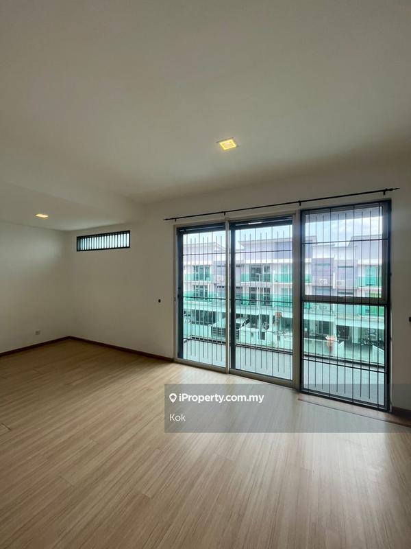 Rumah Berangkai 3 Tingkat untuk Disewa di Taman Denai Puchong, Puchong oleh Kok - iProperty.com.my