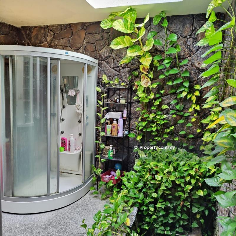 Bungalow House untuk Dijual di SS19, Subang Jaya oleh RL Han - iProperty.com.my