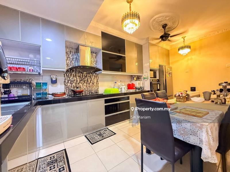 Rumah Teres 2-Tingkat untuk Dijual di Taman Lestari Putra, Seri Kembangan oleh Siti Mariam - iProperty.com.my